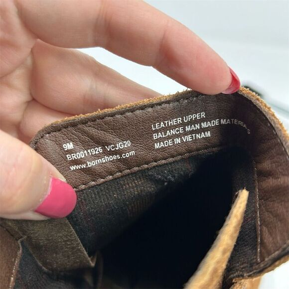 Born Women's Faywood Brown Ankle Bootie Size 9M Distressed Suede Buckle Detail - Picture 15 of 15